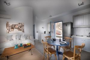 Simousi Villas Kythnos Greece