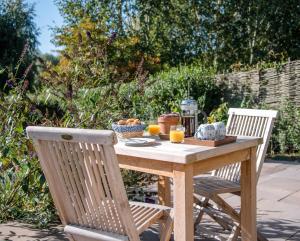 Hill Stables, Ufford