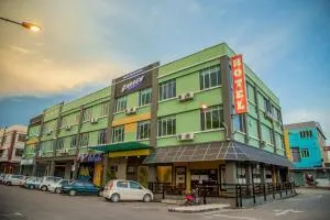 SARIKEI GARDEN HOTEL - Simanggang