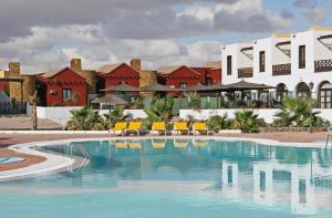 Beach Club hotel, 
Fuerteventura, Spain.
The photo picture quality can be
variable. We apologize if the
quality is of an unacceptable
level.