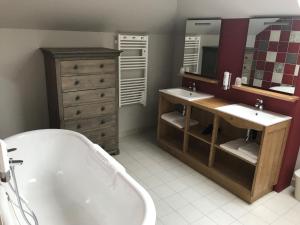 Hotels Le Prieure de Boulogne : photos des chambres