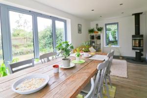 MODERN HOLIDAY HOME central St Merryn
