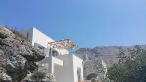 EliaPetra 4 Bedroom Villa with Hot Tub and Yoga Studio access - Agalianós