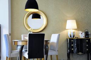 MONDRIAN Luxury Suites Apartments Krakow Old Town