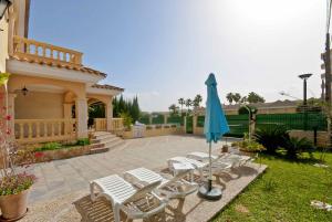 Llac Blau - Mediterranean Styled with Pool