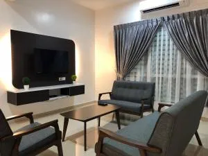 Family homestay -two floors with four bedrooms - Kampong Telok Piai