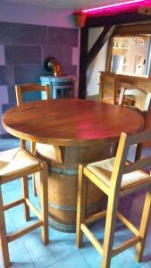 Chalets La jonquille jacuzzi et sauna : photos des chambres