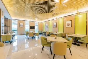 Atour Hotel (Nanjing Xingang Development Area) - Jaohuamen