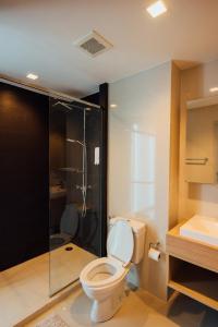 23 Degree Condominium R76