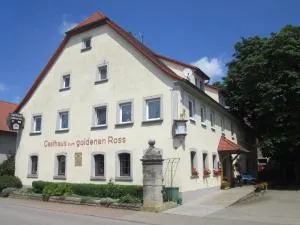 Gasthaus zum Goldenen Roß - Шёнах