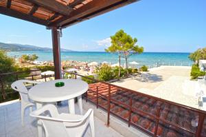 Oasis Studios & Apartments Zakynthos Greece