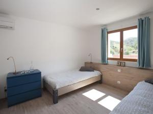 Villas Modern villa with private pool in Roquebrun : photos des chambres