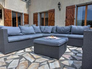 Villas Modern villa with private pool : photos des chambres