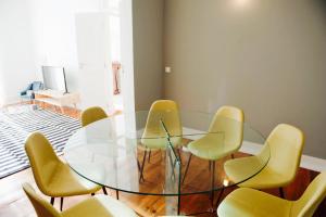 Beautiful Dreamers - at Avenida CR3D