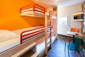 Hotels hotelF1 Bayonne : photos des chambres