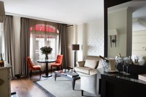 Junior Suite with City View room in Lausanne Palace