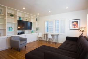 Accommodation in Rockingham