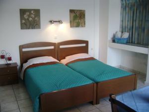 Skiathos city views studios-apartments Skiathos Greece