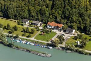 4 star hotell Gasthof-Pension Luger Wesenufer Austria