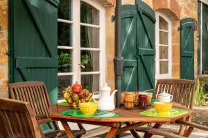 Maisons de vacances Maison de charme a 5 km de Sarlat avec piscine : photos des chambres