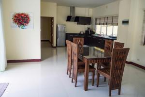 Villa Tanya, 3 Bed with Private Pool and Jacuzzi