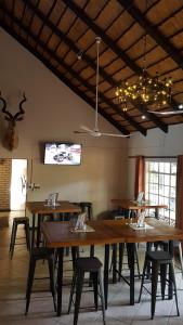 Lions Guesthouse and The Buck&Lion Restaurant