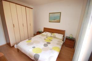 Apartments Andrea by El-Pi Tours