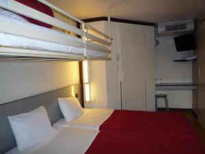 Hotels Premiere Classe Valence Sud : photos des chambres