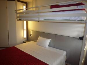 Hotels Premiere Classe Valence Sud : photos des chambres