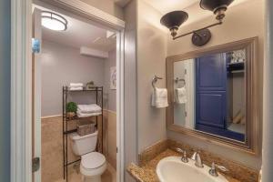 @ Marbella Lane Studio, 15 steps from the Beach, 11 mins from the Airport
