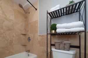 @ Marbella Lane Studio, 15 steps from the Beach, 11 mins from the Airport