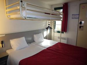 Hotels Premiere Classe Valence Sud : photos des chambres