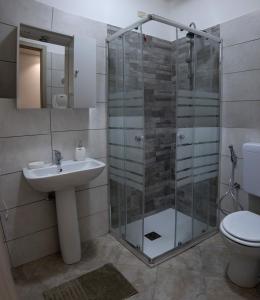Double Room with Private Bathroom room in CASAMINA