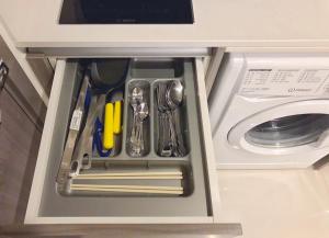 Sukhumvit Asok Modern Suite