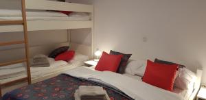 Apartments Vijolica