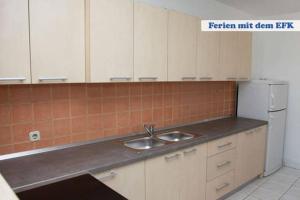 Centrally located apartment for 16 