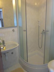 APARTMANI KREŠIĆ 1 HVAR