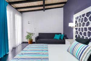 El Mare Luxurious Apartments