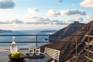 Porto Fira Suites Santorini Greece