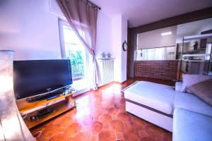 1Dest - Lake & Family