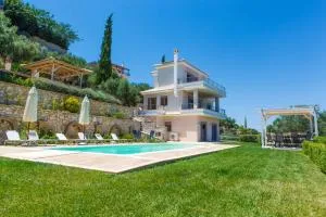 Villa Artemis Nafplion - 阿斯尼