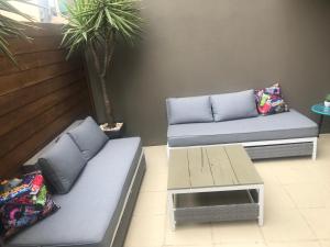 Prahran courtyard Apartment