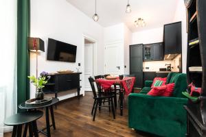 Wooden Horse - New Apartment - Old Town