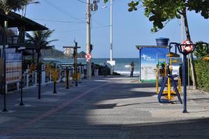 Apartamentos Bombinhas - 140 metros da Praia