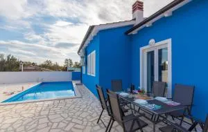 Blue Holiday House with Private Pool - Nova Vas