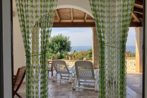 Li Cantori by LoveSud