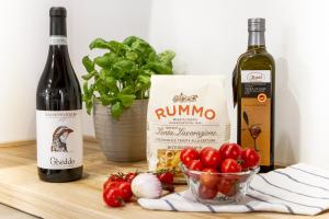 GetThekey San Vitale Apartment