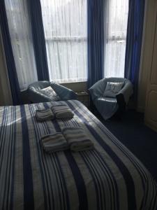 Superior Double / Twin En Suite room in The Haldon Guest House