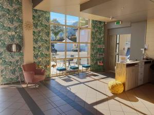 2 star Отель Hotel du Val Malvilliers Швейцария