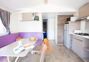 Campings Camping Village Le Vieux Port***** : Gîte 2 Chambres 